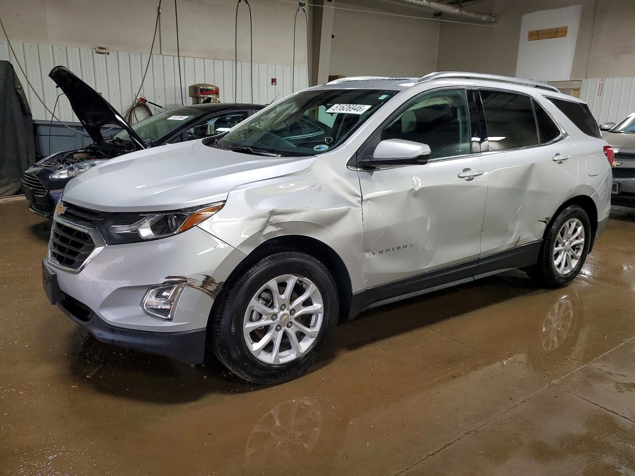 Salvage Chevrolet Equinox Image