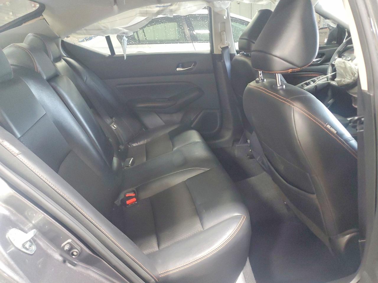 Nissan Altima Sr