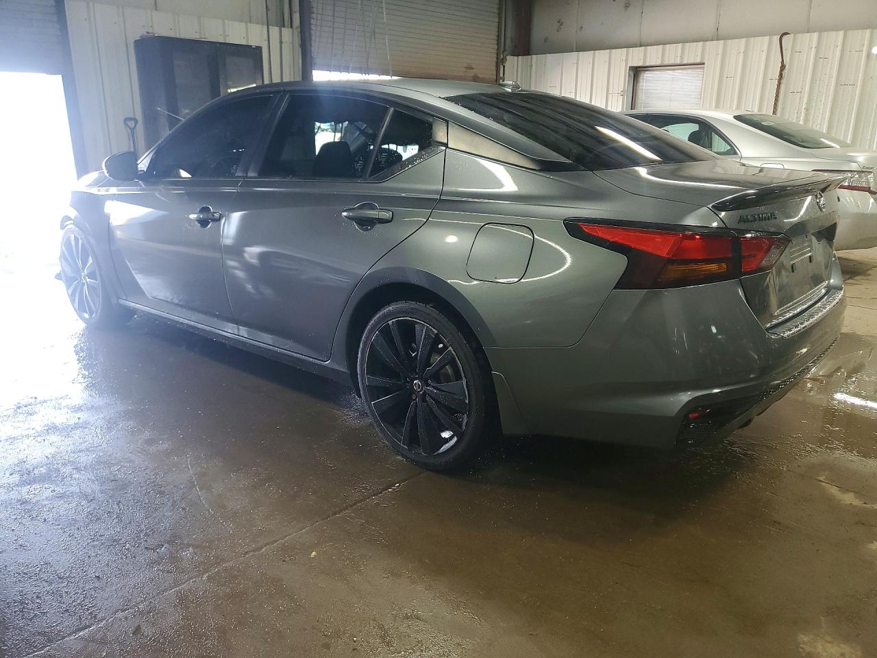 Nissan Altima Sr