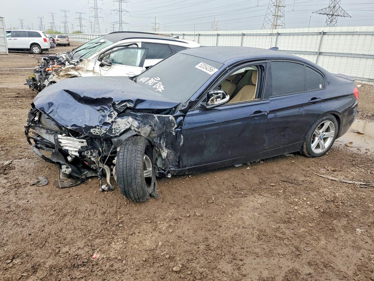 Salvage BMW 3 Series Image