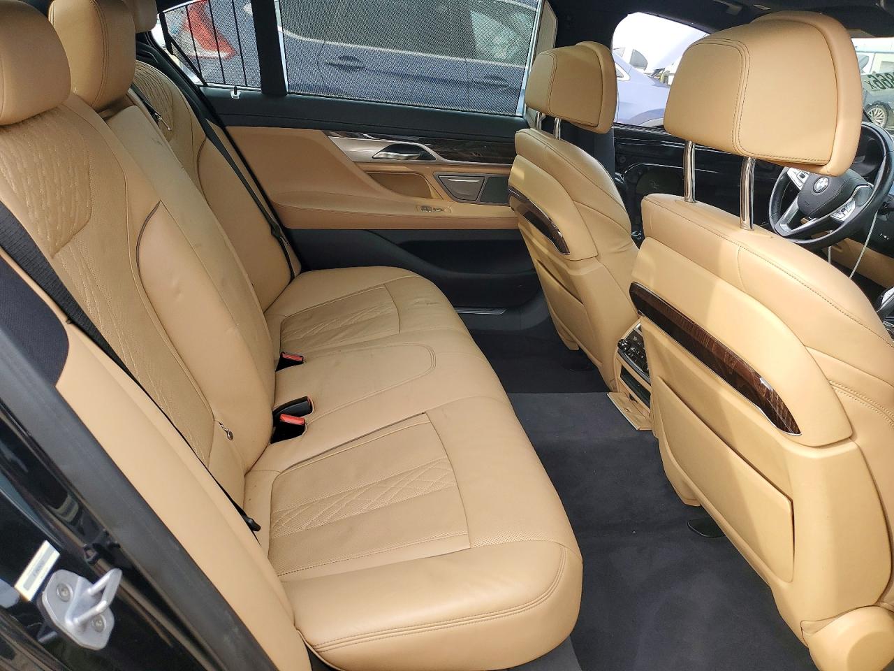 BMW 7 Series Xi