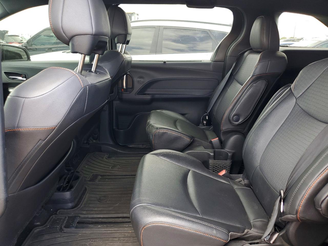 Toyota Sienna Xse