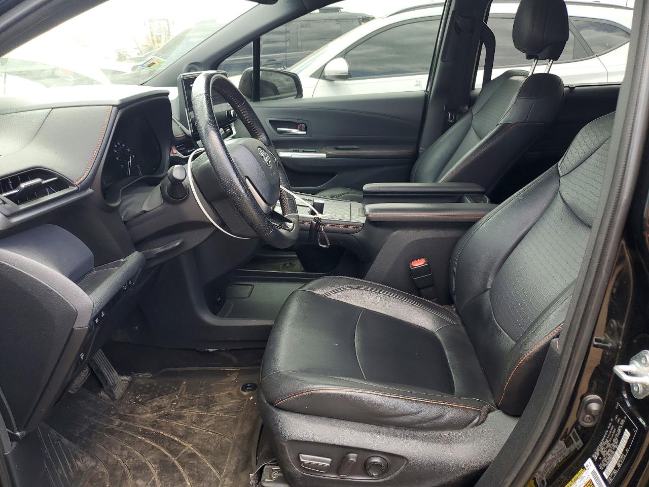 Toyota Sienna Xse