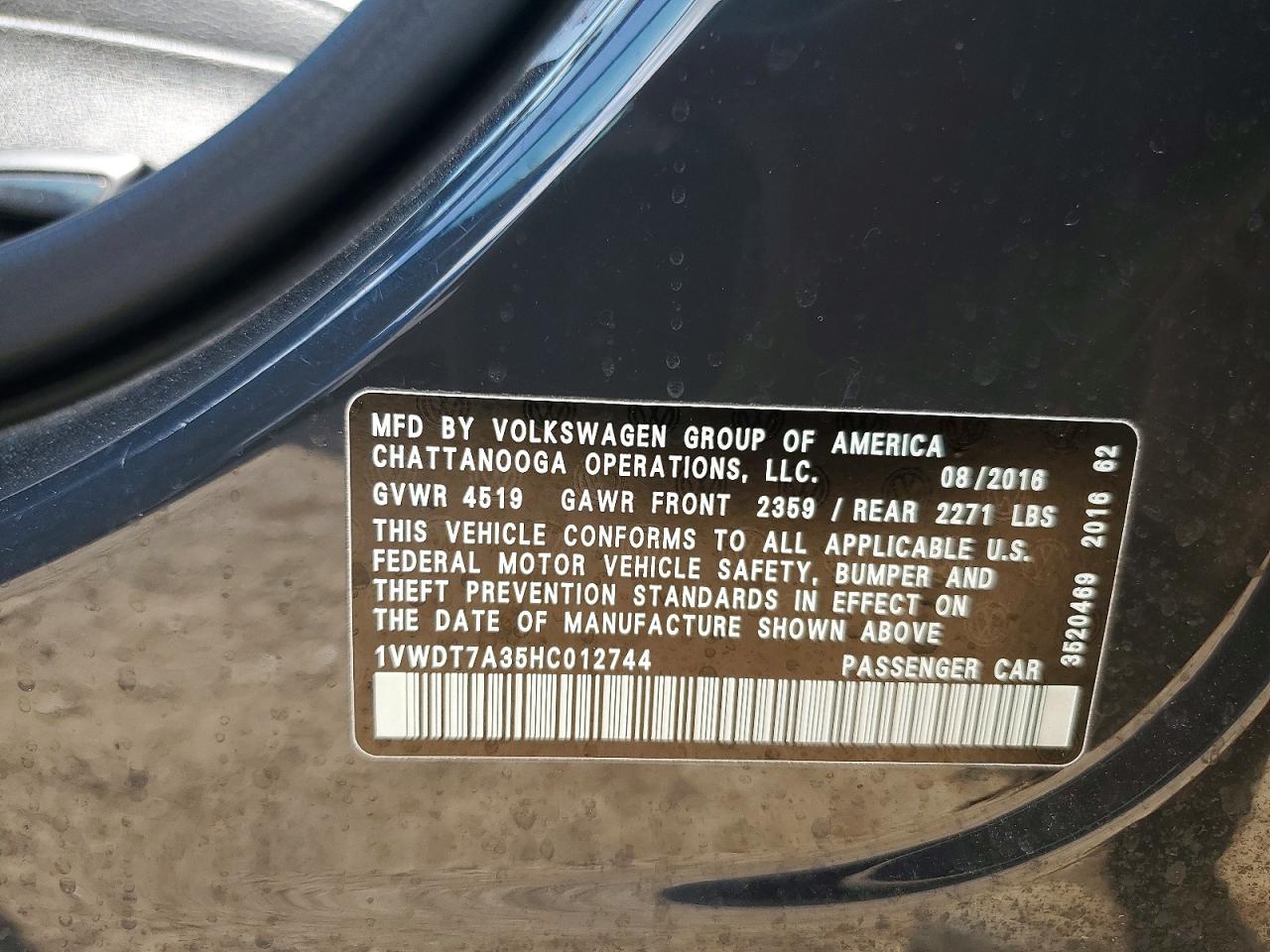 Volkswagen Passat R-line