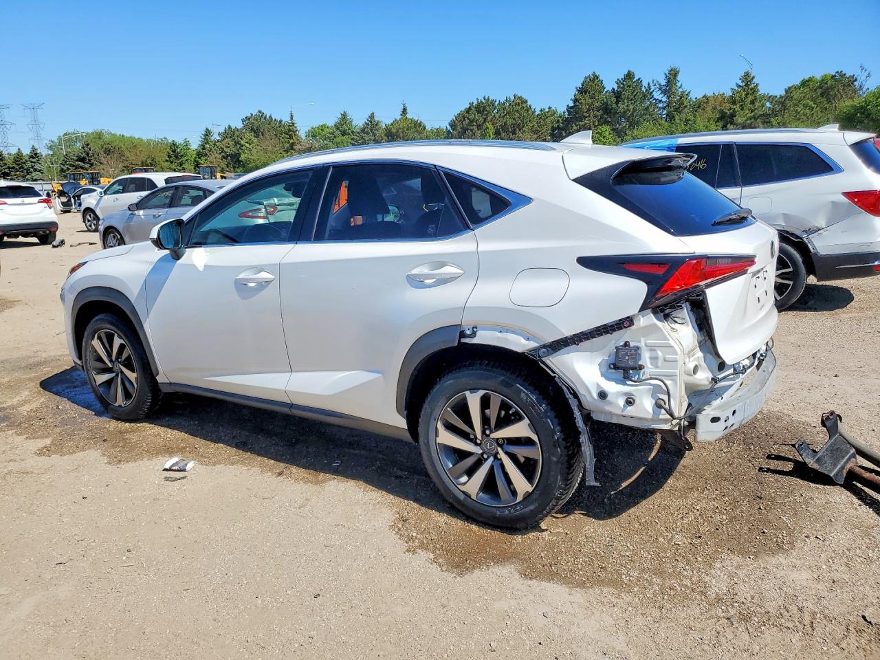 Lexus NX Base