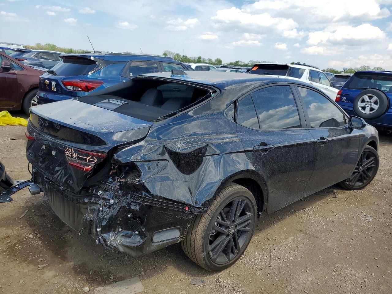 Toyota Camry Nightshade