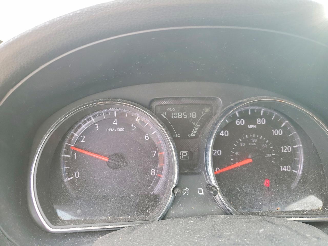 Nissan Versa 1.6 Sv