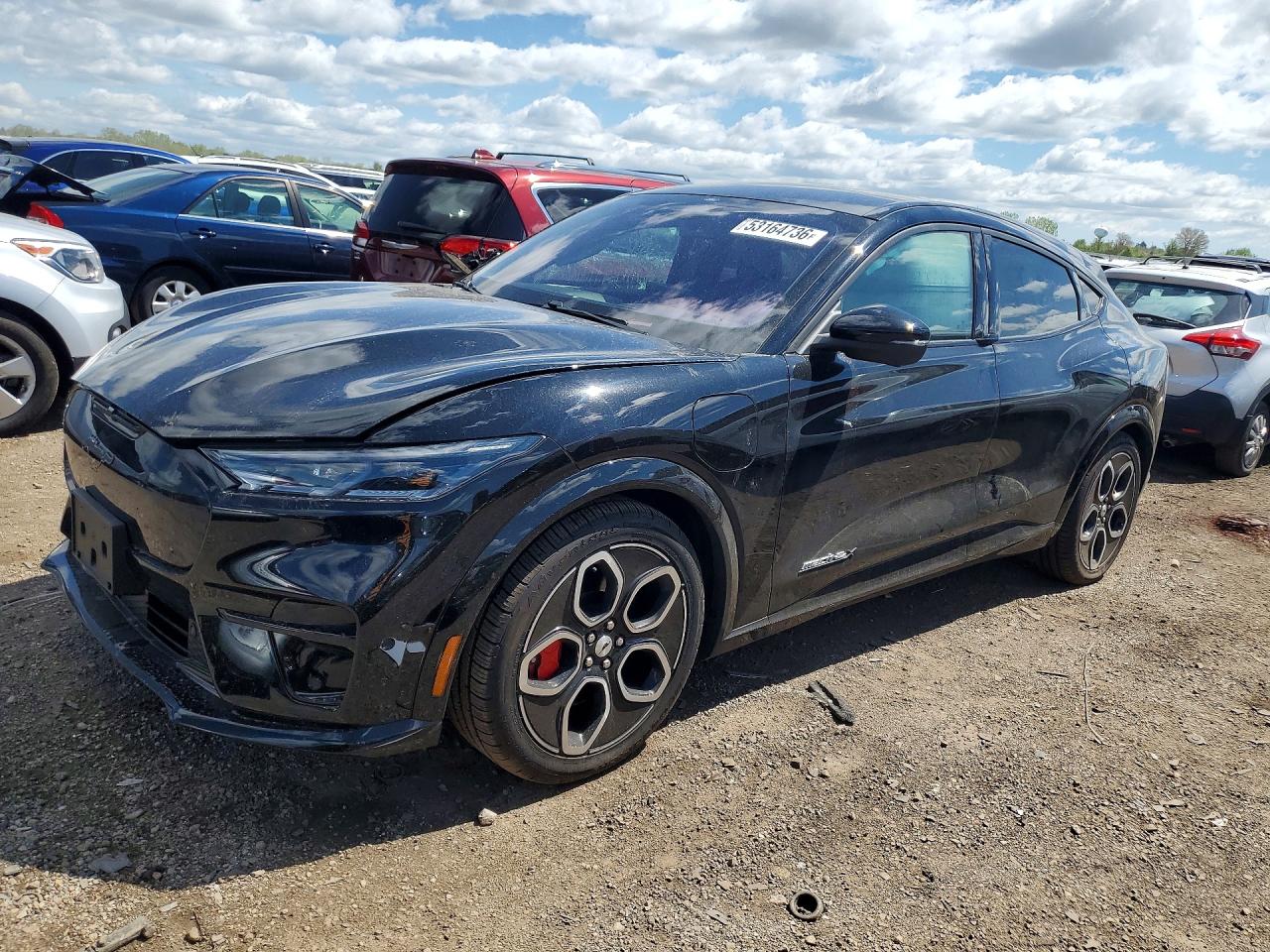 Salvage Ford Mustang Image