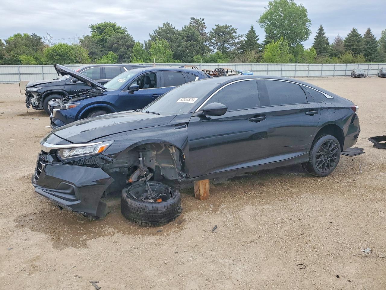 Salvage Honda Accord Image