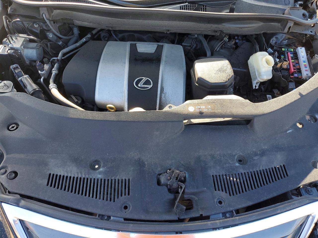 Lexus RX Base