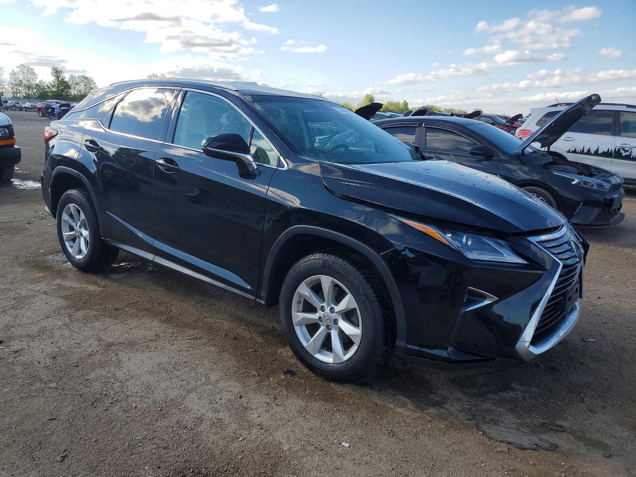 Lexus RX Base