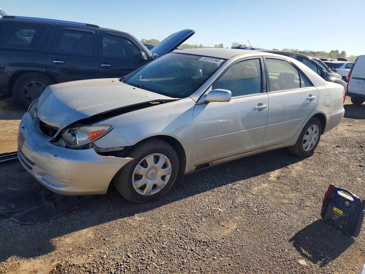 Salvage Toyota Camry Image