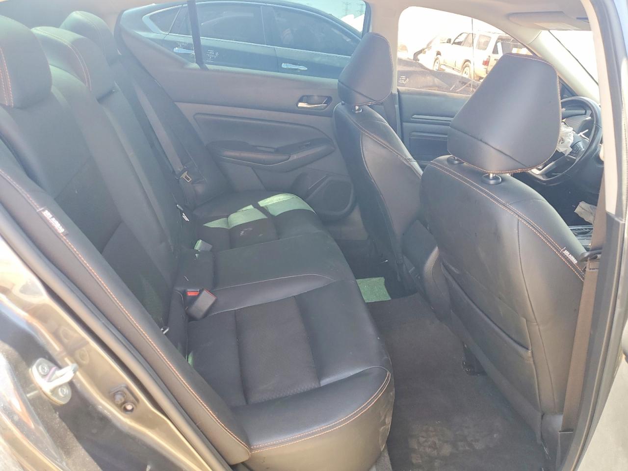 Nissan Altima Sr
