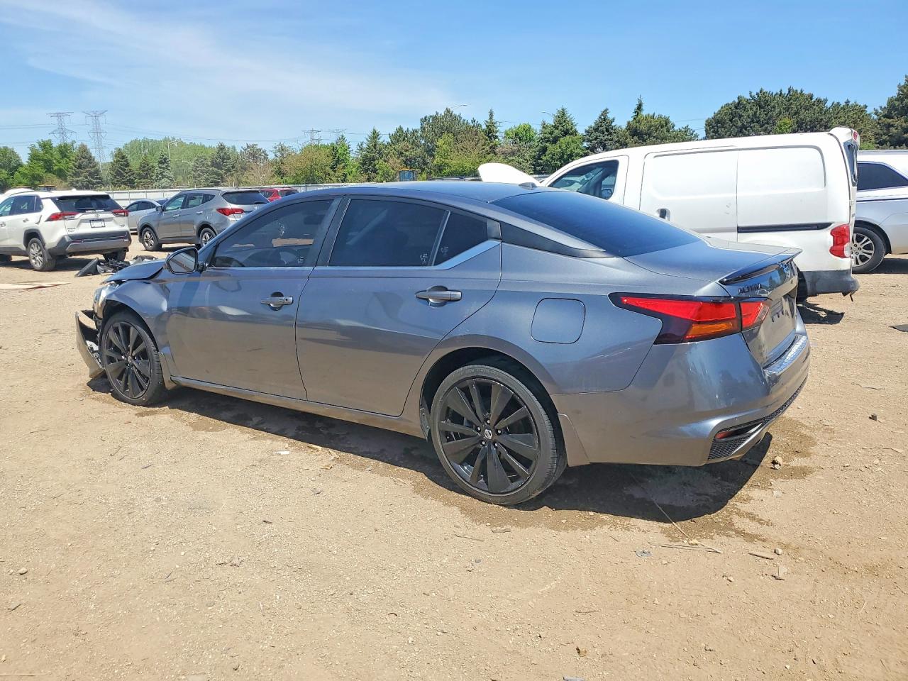 Nissan Altima Sr