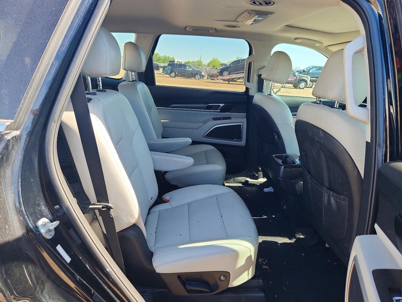 Kia Telluride S