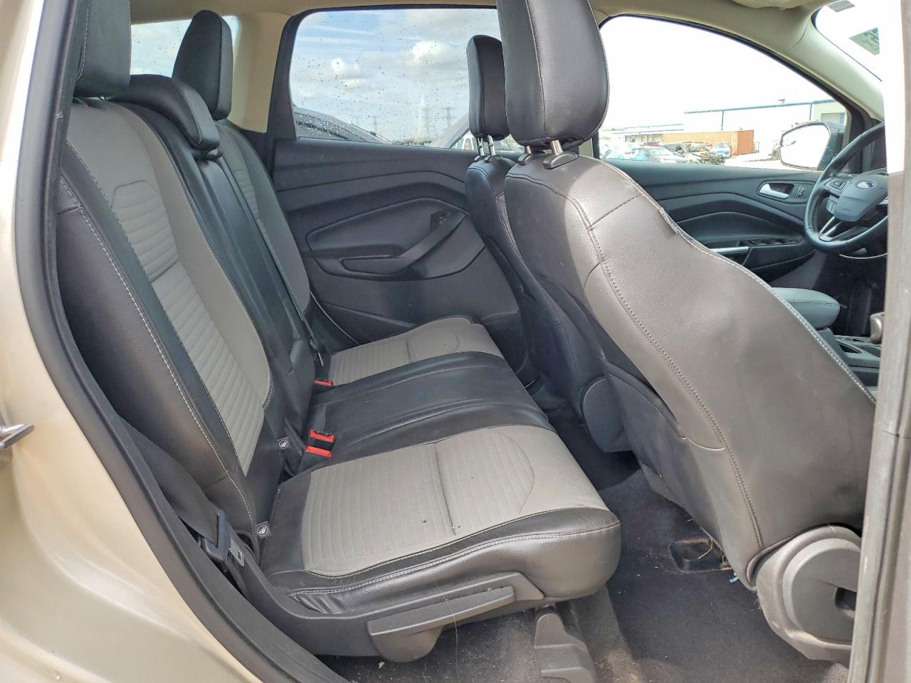 Ford Escape Se