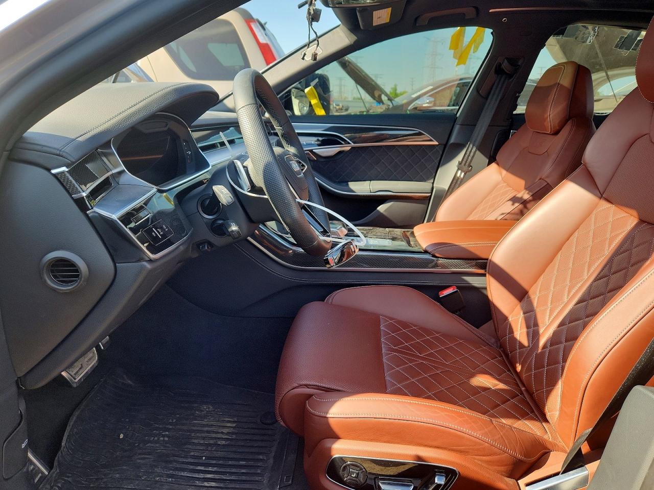 Audi S8