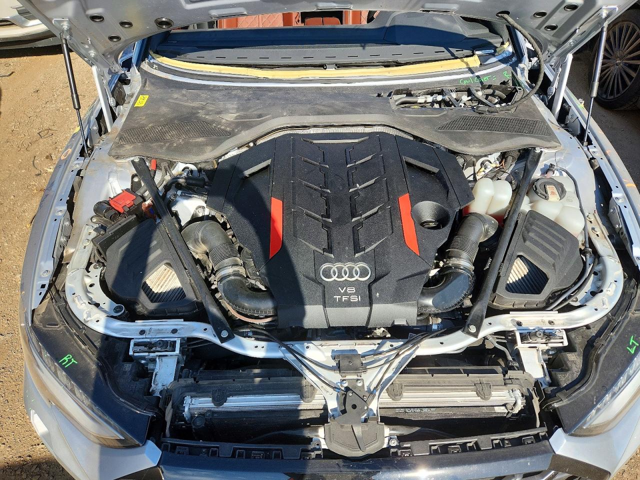 Audi S8