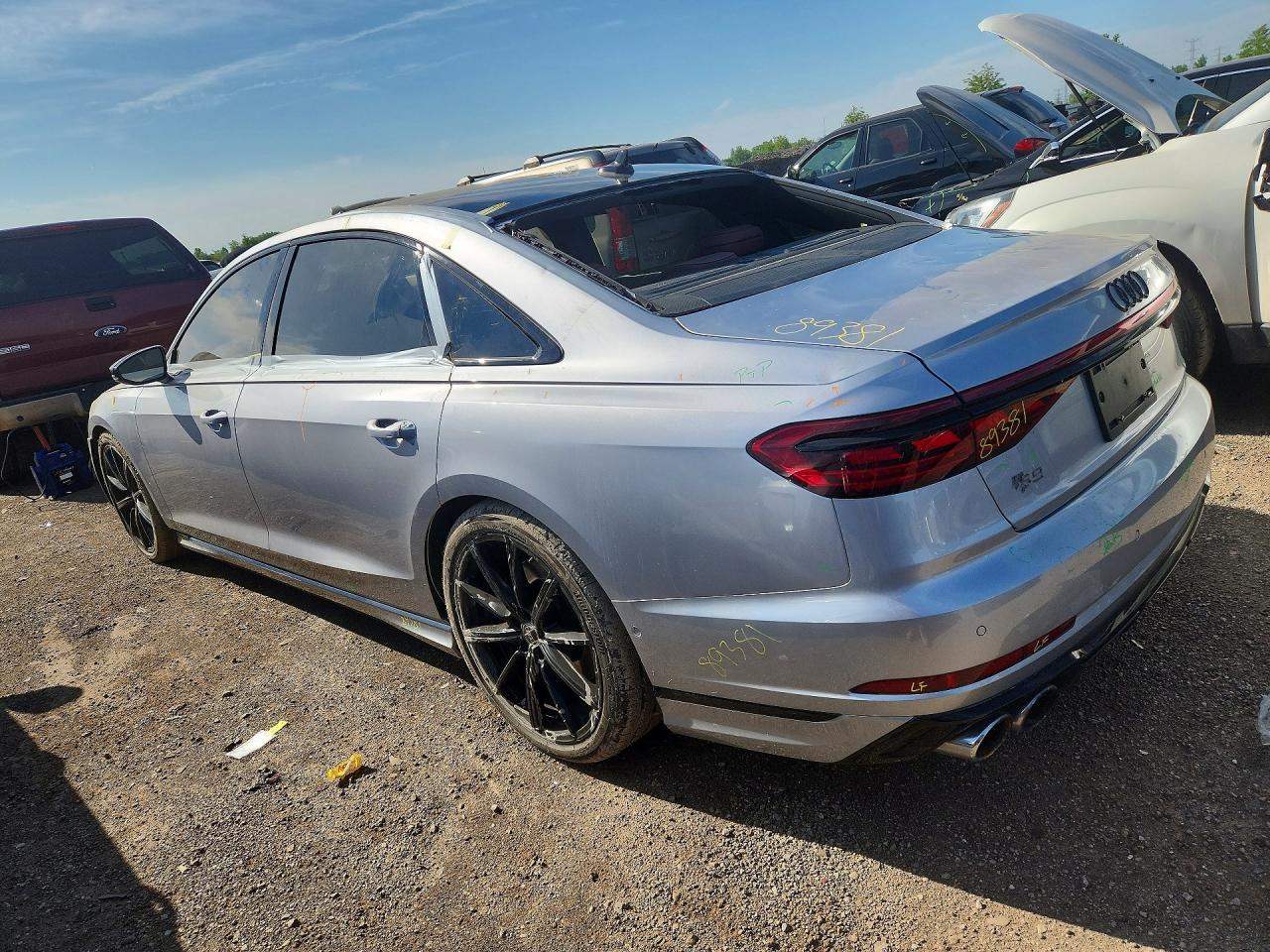 Audi S8