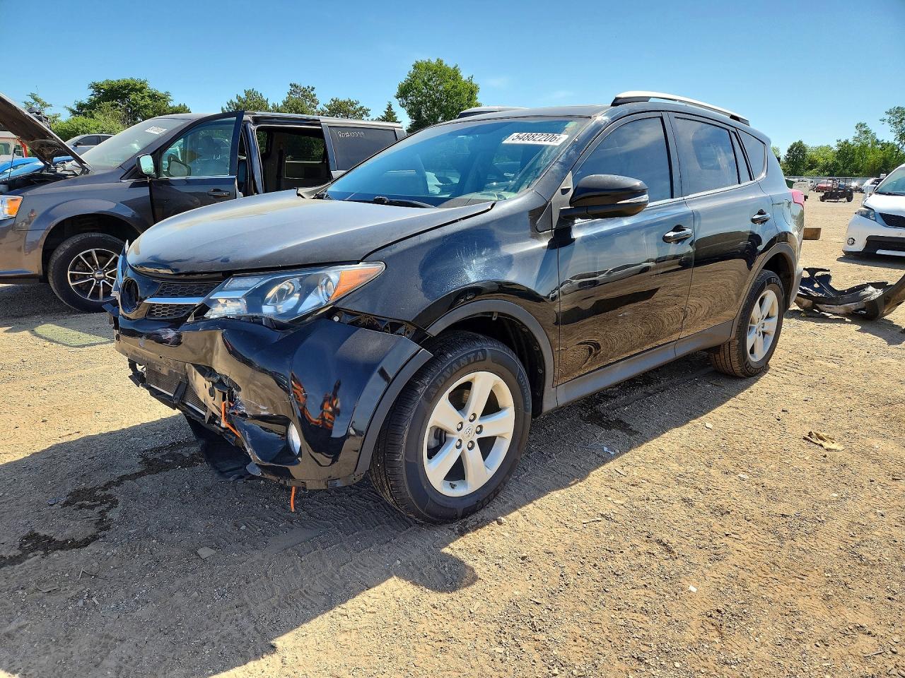 Salvage Toyota RAV4 Image