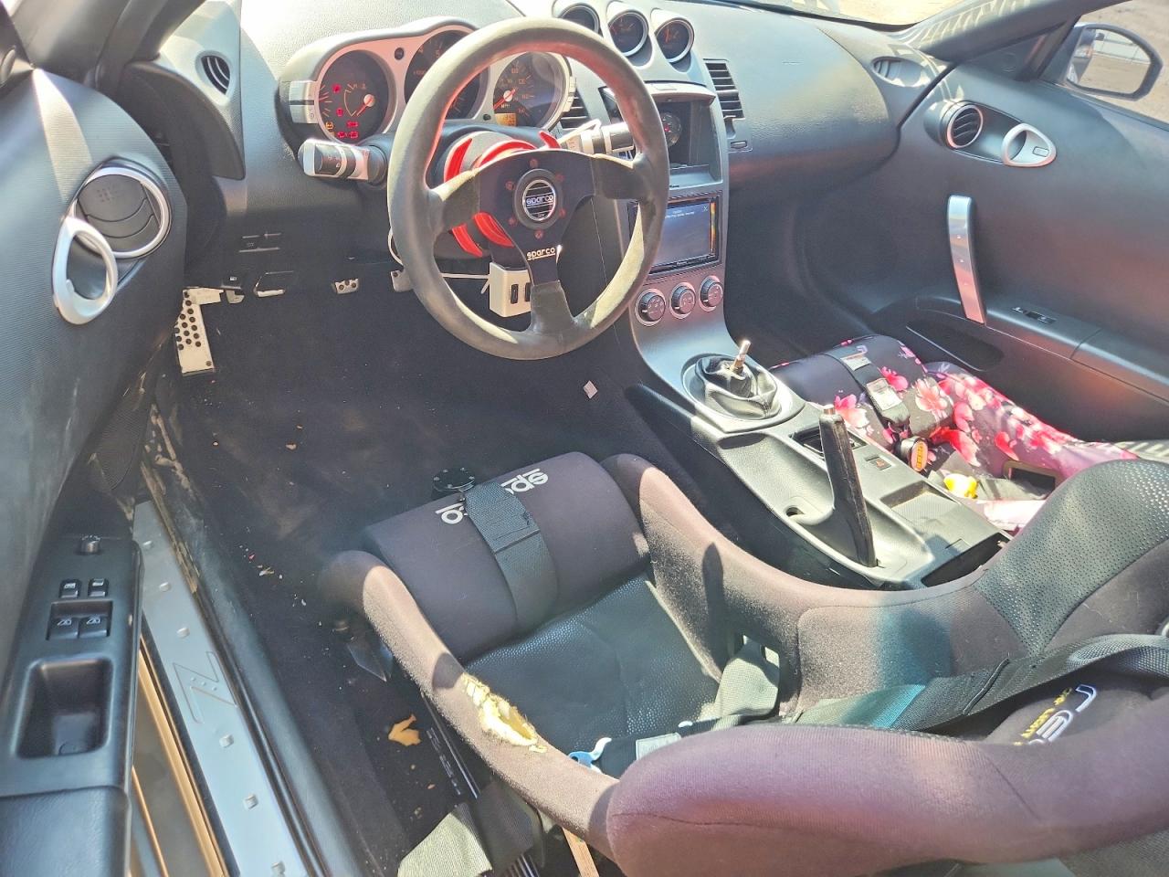 Nissan 350Z Coupe