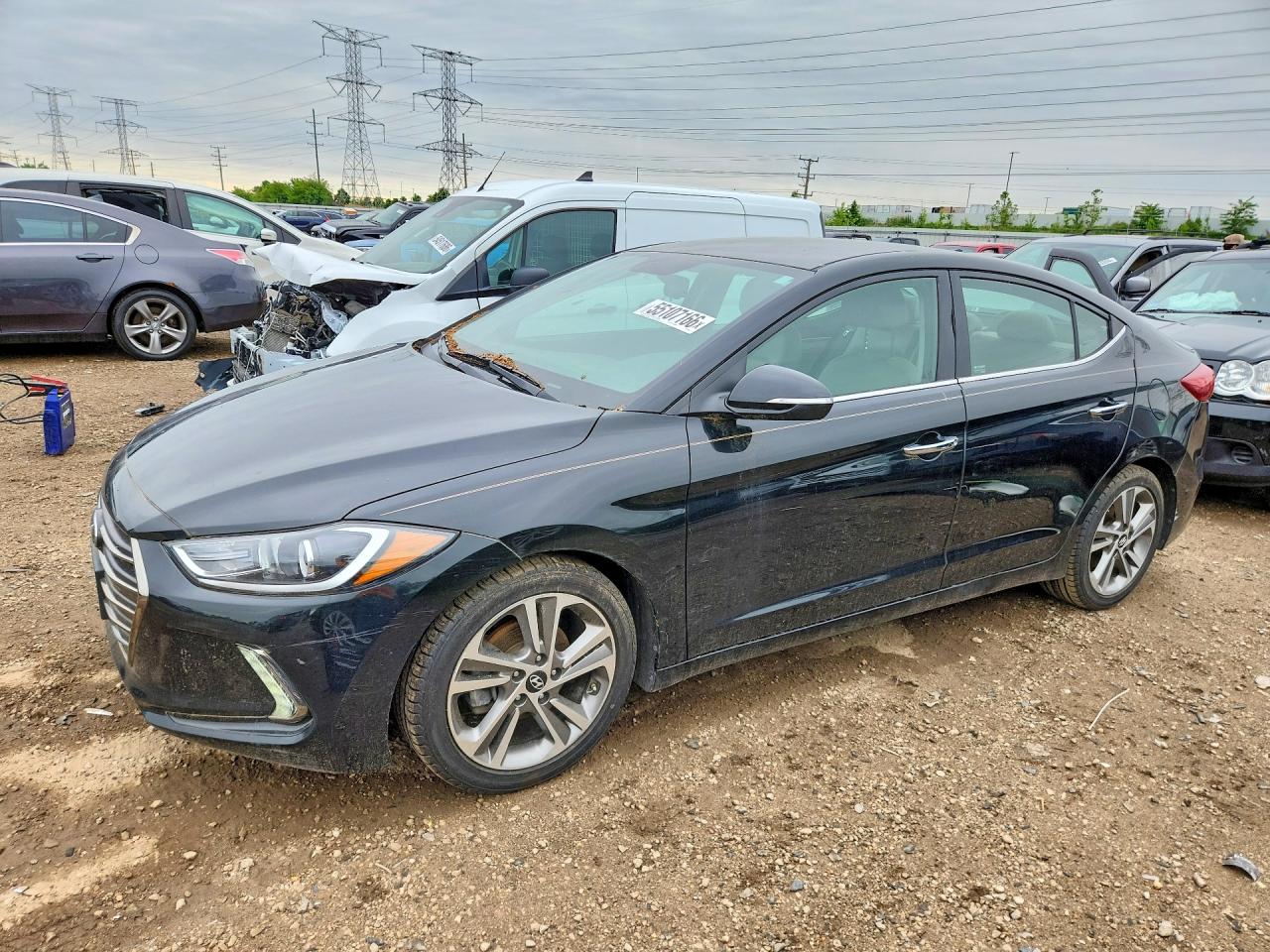 Salvage Hyundai ELANTRA Image