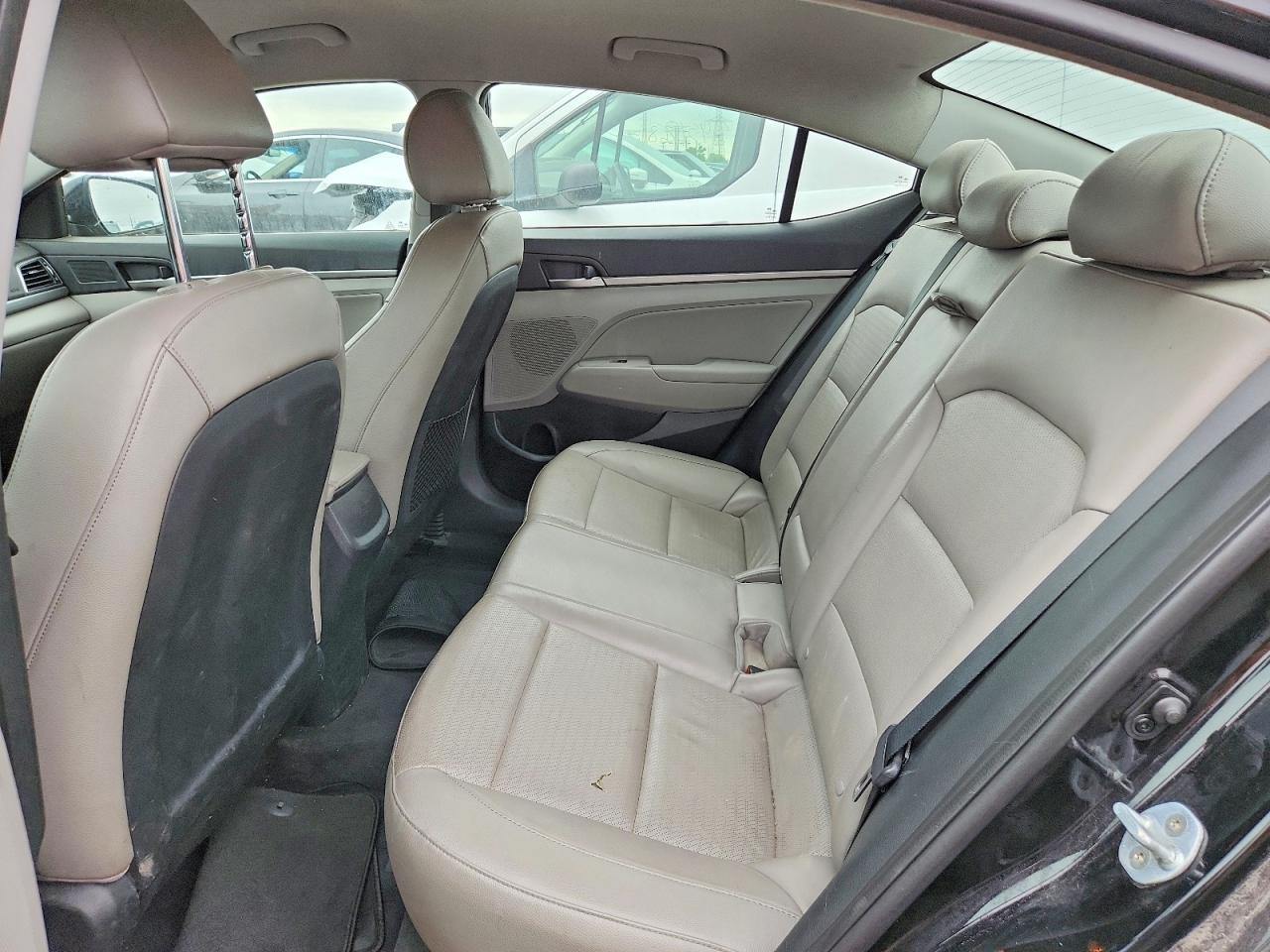 Hyundai ELANTRA Limited