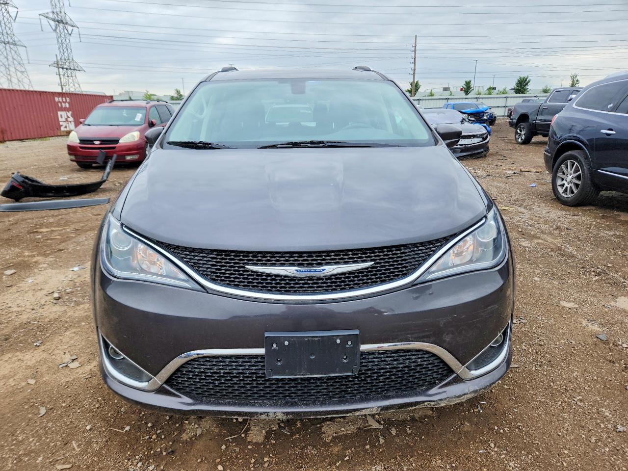 Chrysler Pacifica Touring L Plus