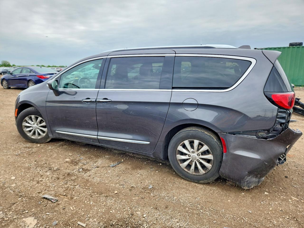 Chrysler Pacifica Touring L Plus