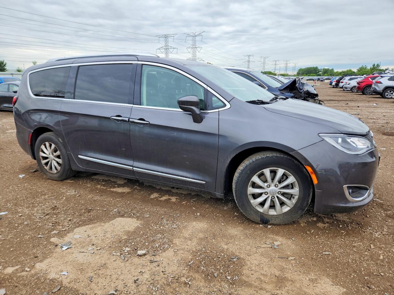 Chrysler Pacifica Touring L Plus