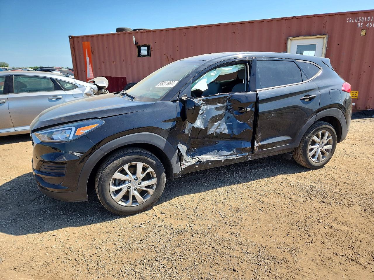 Salvage Hyundai TUCSON Image
