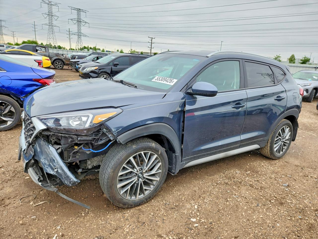 Salvage Hyundai TUCSON Image