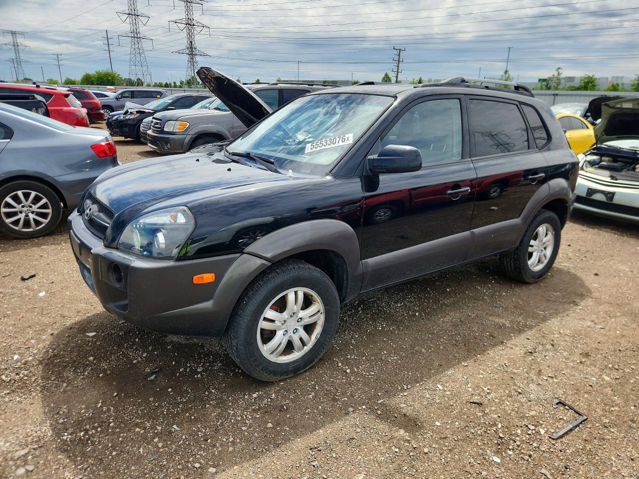 Salvage Hyundai TUCSON Image
