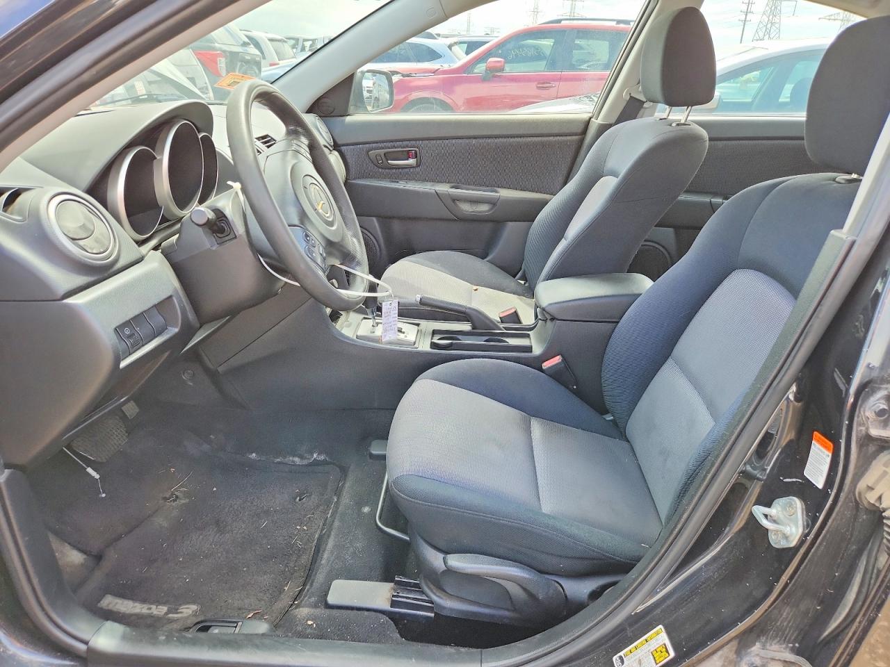 Mazda 3 I
