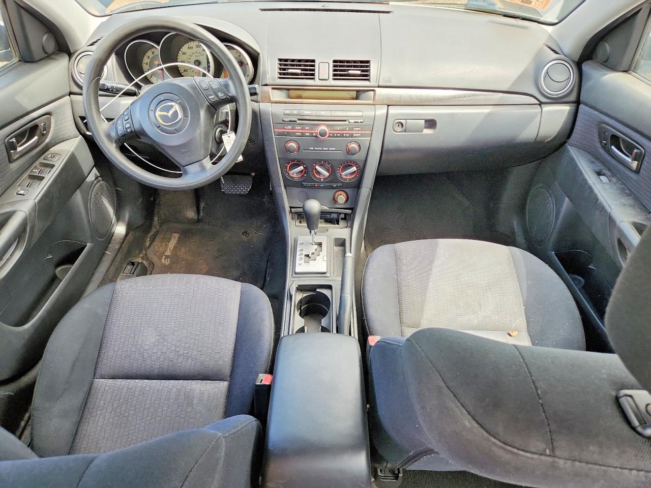 Mazda 3 I