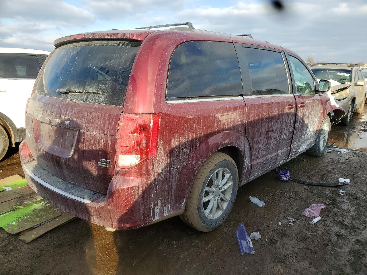 Dodge Caravan Sxt