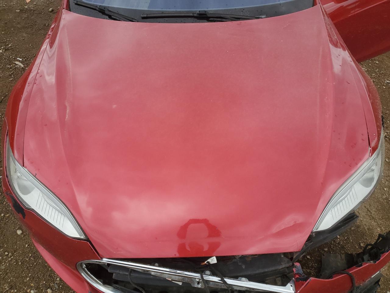Tesla Model S 85