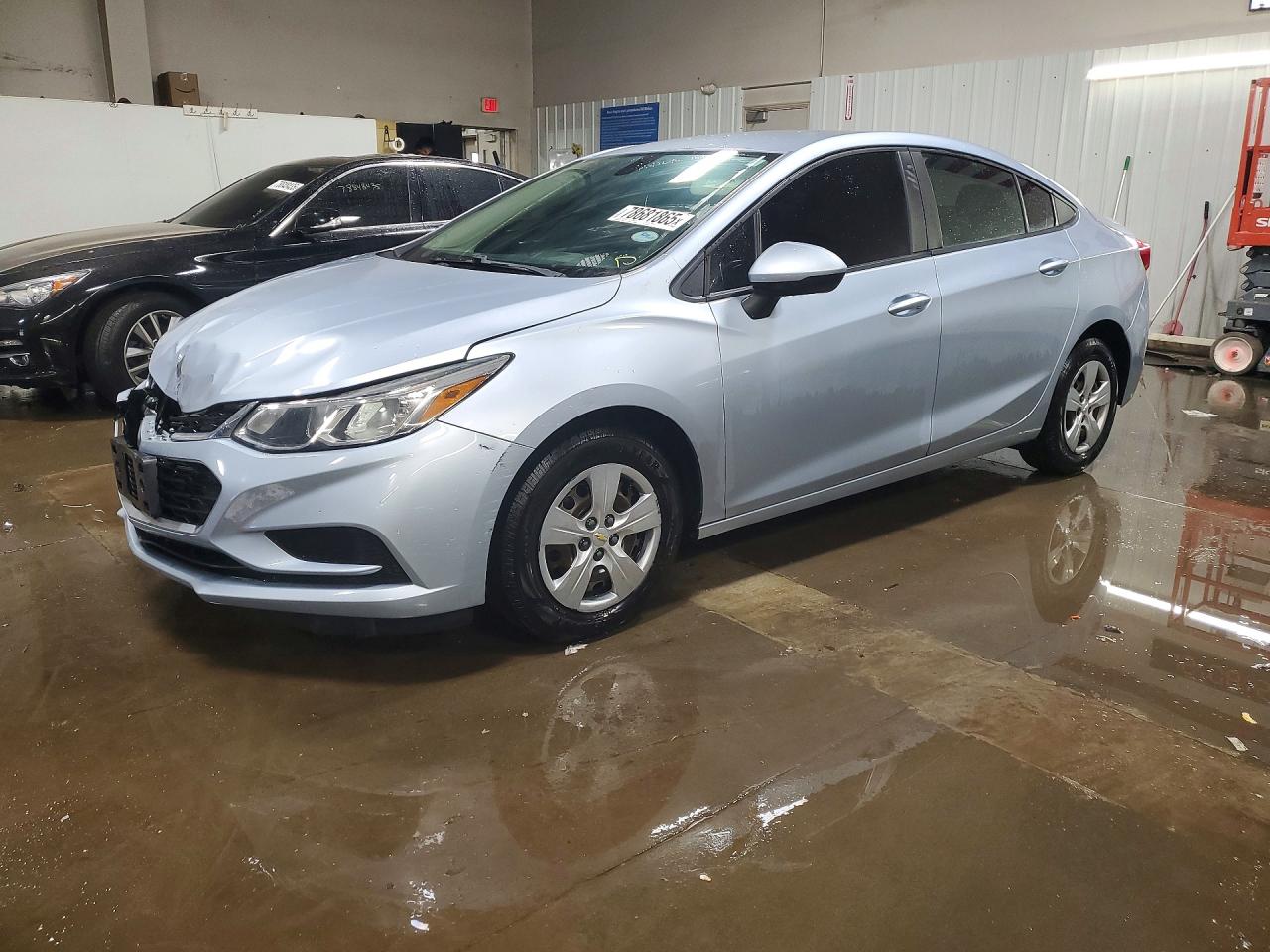 Salvage Chevrolet Cruze Image