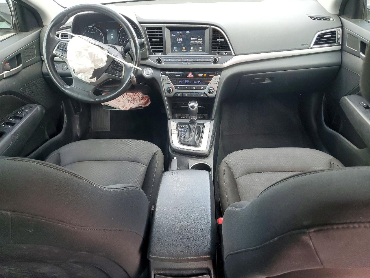 Hyundai ELANTRA Value Edition
