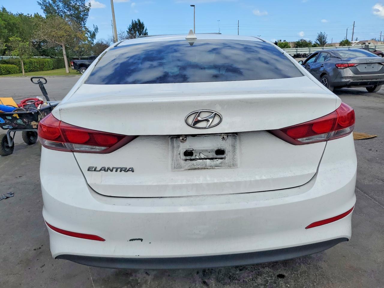 Hyundai ELANTRA Value Edition