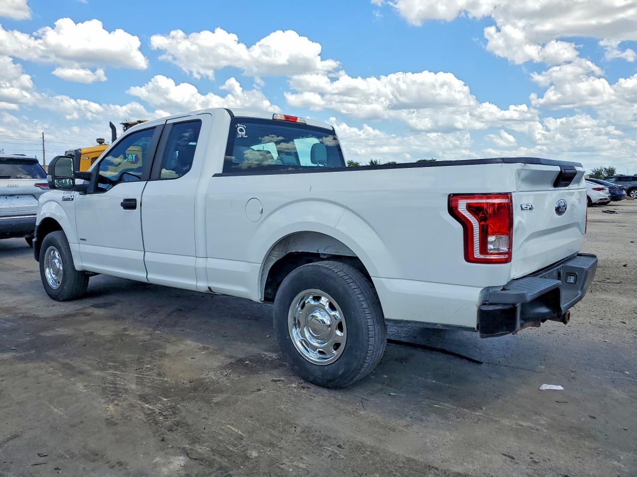 Ford F-150 Super Cab