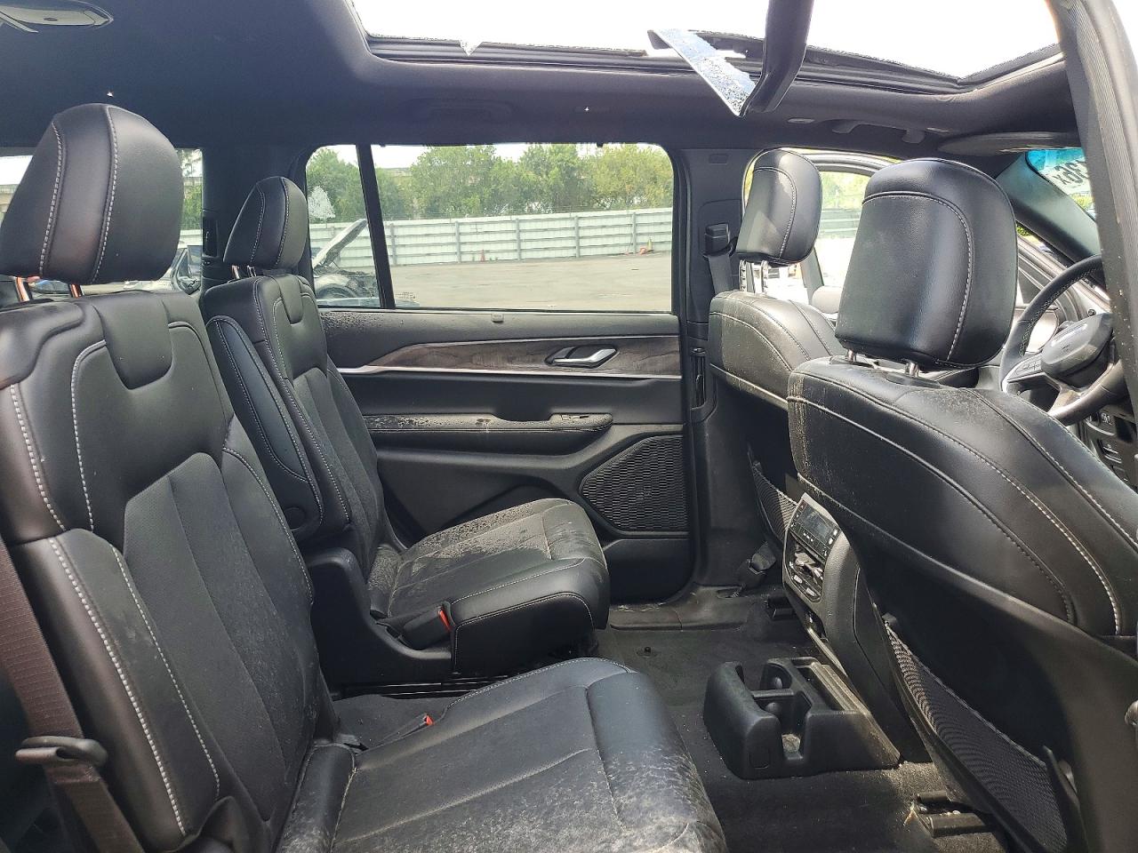 Jeep Cherokee L Limited