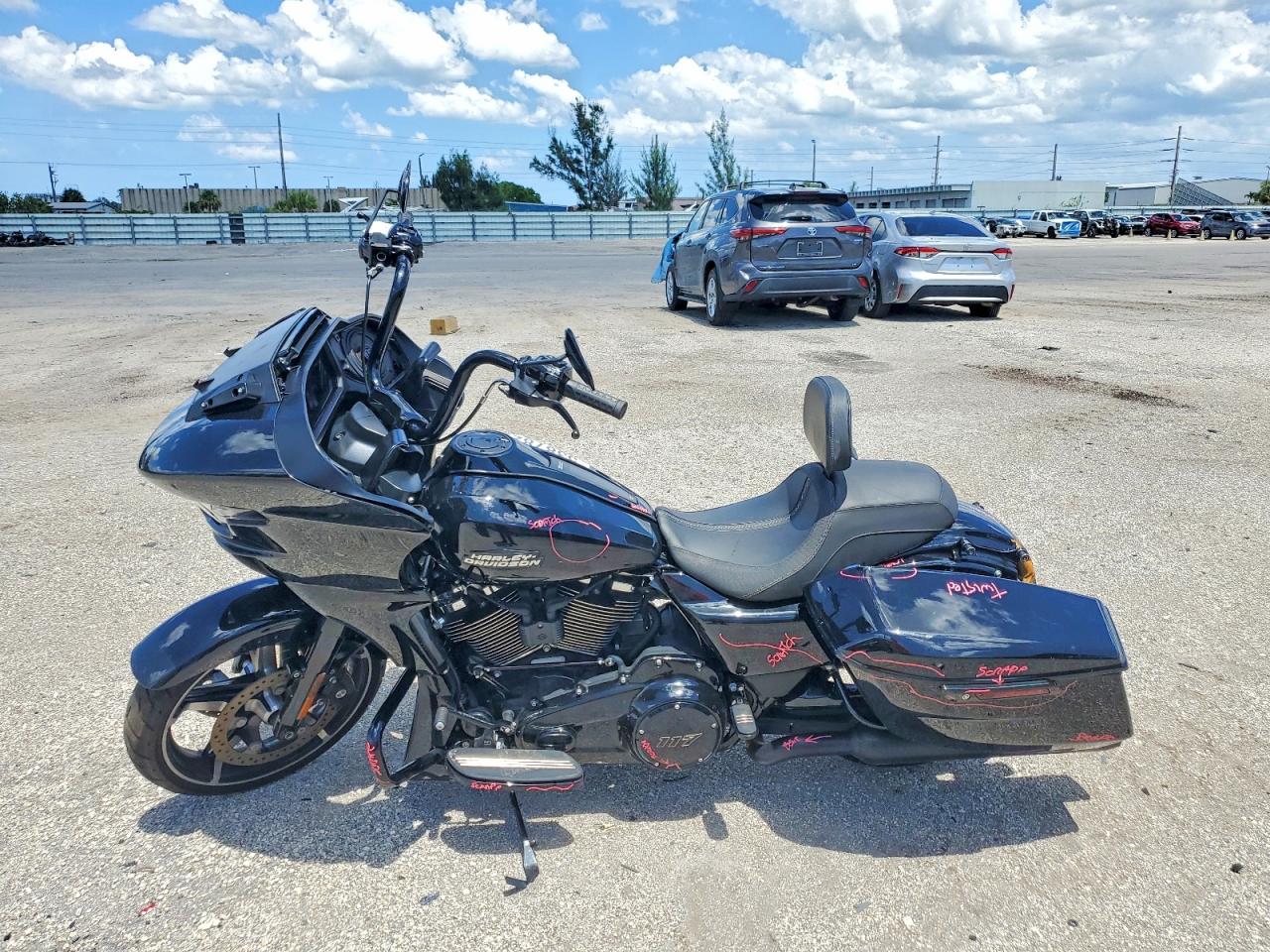 Harley-Davidson Fl