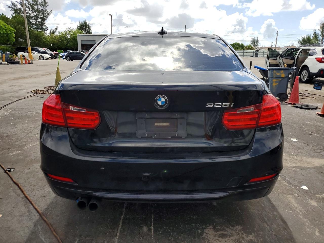 BMW 3 Series I