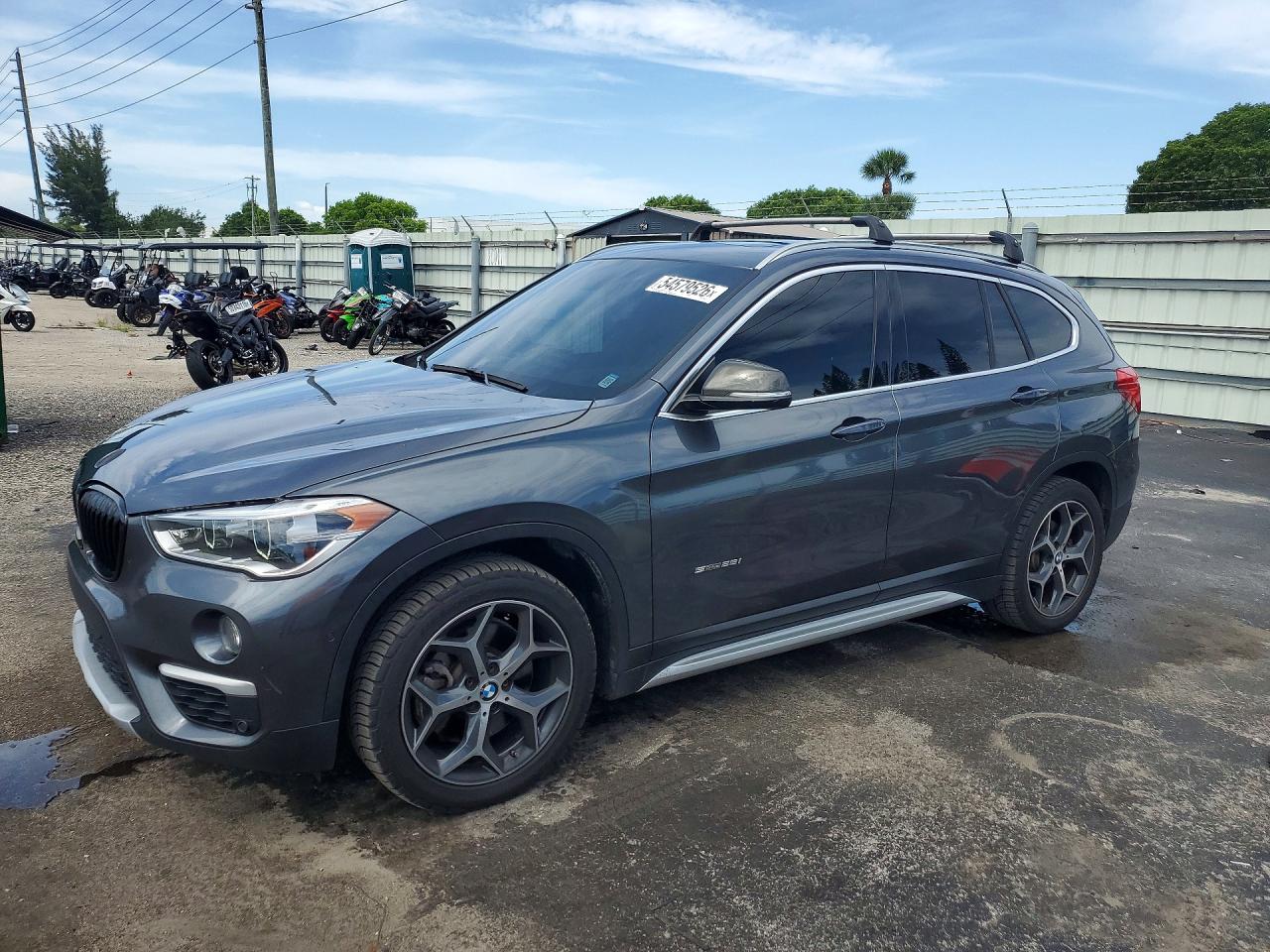 Salvage BMW X Series Image