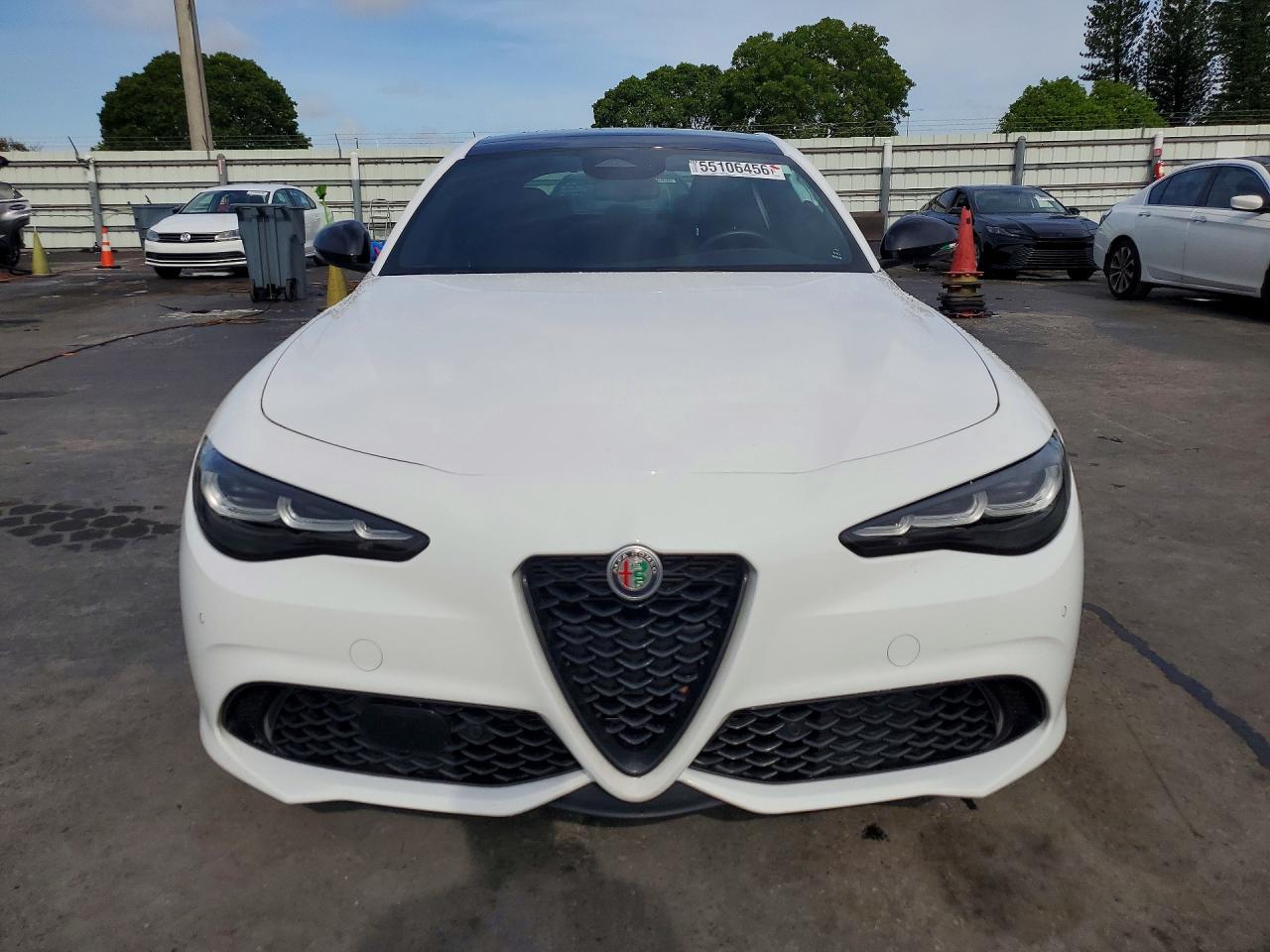 Alfa Romeo Giulia Base