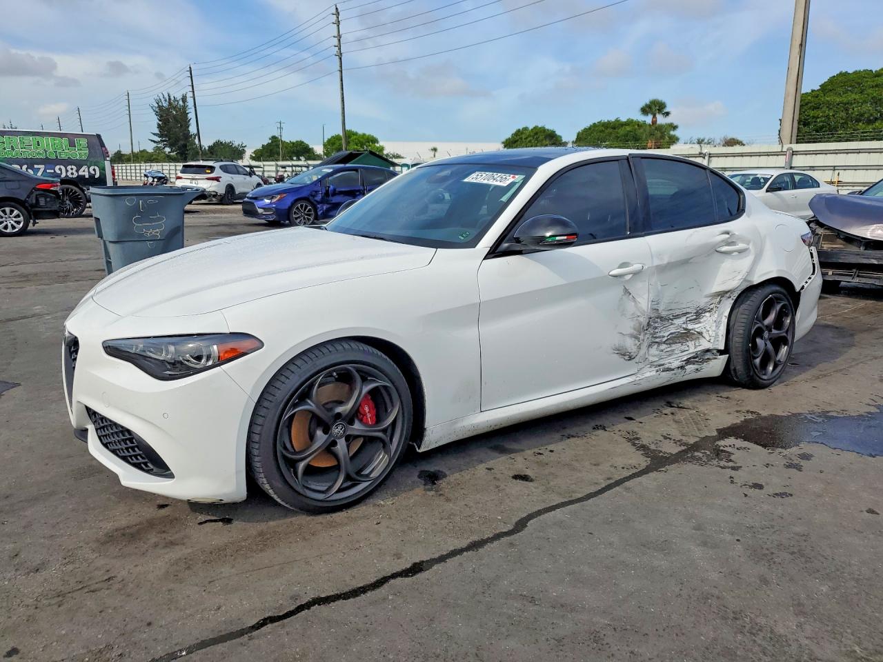 Salvage Alfa Romeo Giulia Image