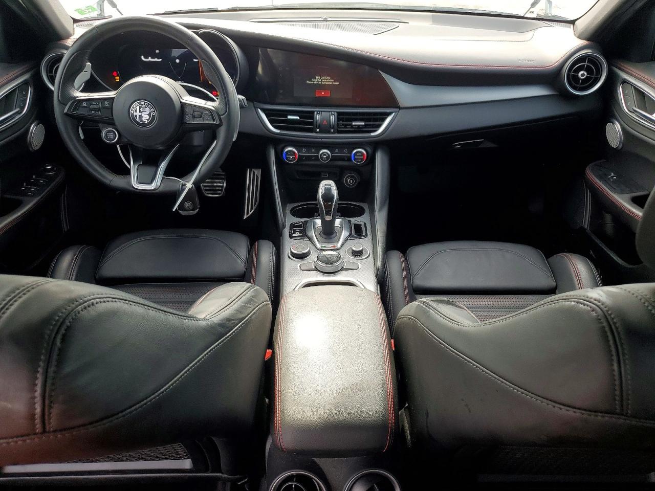 Alfa Romeo Giulia Base