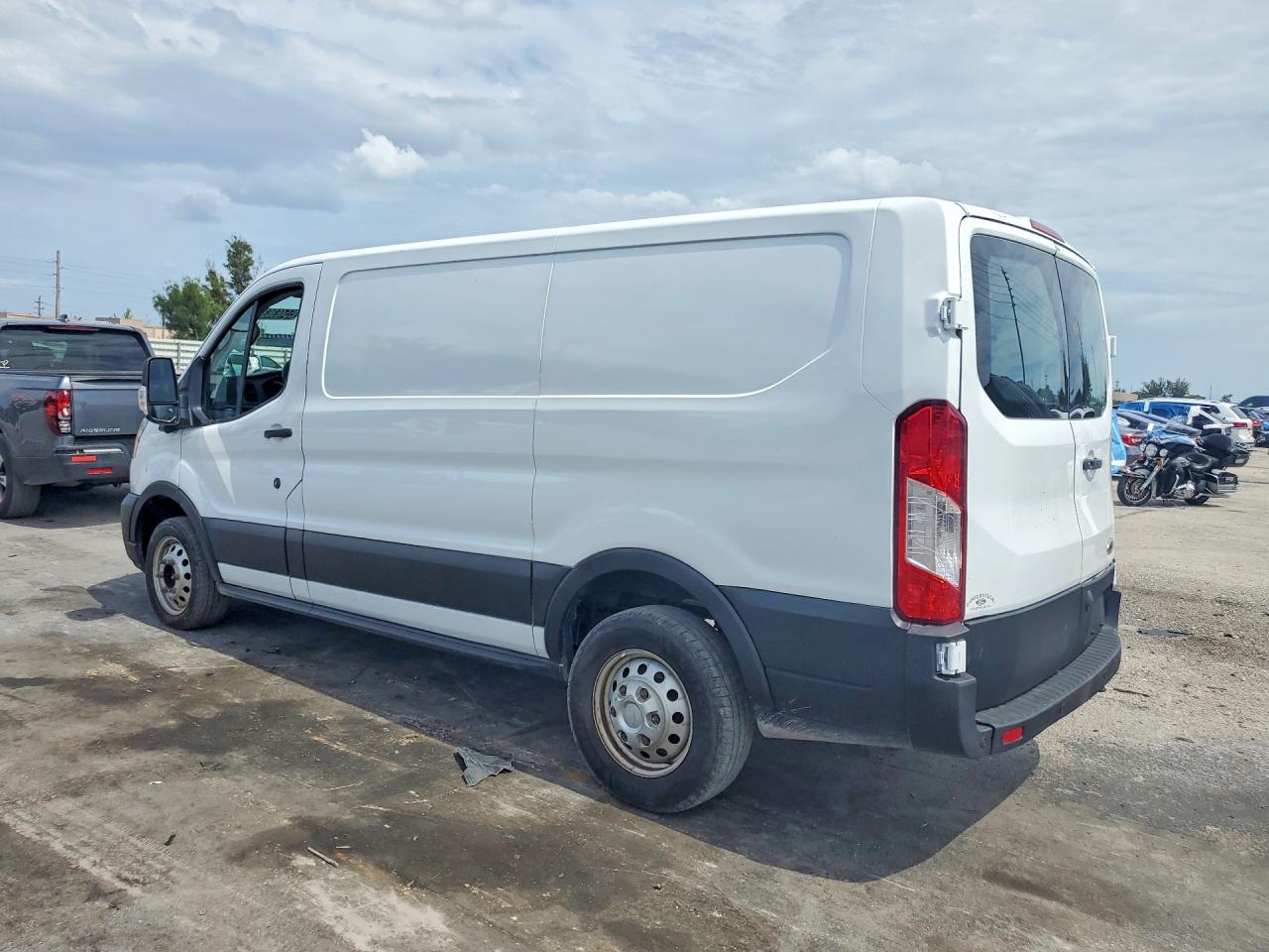 Ford Transit T-150