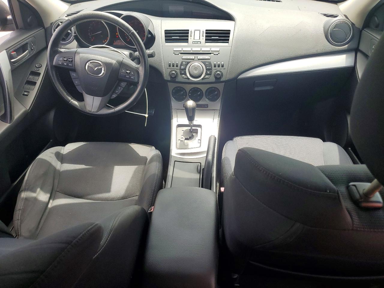 Mazda Mazda3 S
